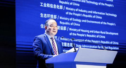 進軍航空領(lǐng)域!曾毓群:寧德時代電動飛機計劃于2027-2028年亮相