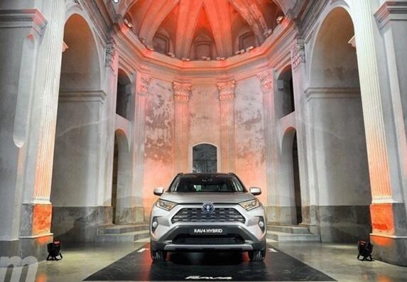 豐田純電版RAV4明年發(fā)布:eTNGA架構+四驅 全球發(fā)售