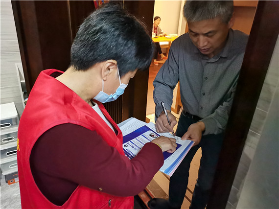 攝山村：學黨史、辦實事 小區(qū)反電詐宣傳不停歇