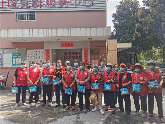 無(wú)私為分類(lèi) 志愿最光榮——馨康苑社區(qū)做好垃圾分類(lèi)，助力疫情防控