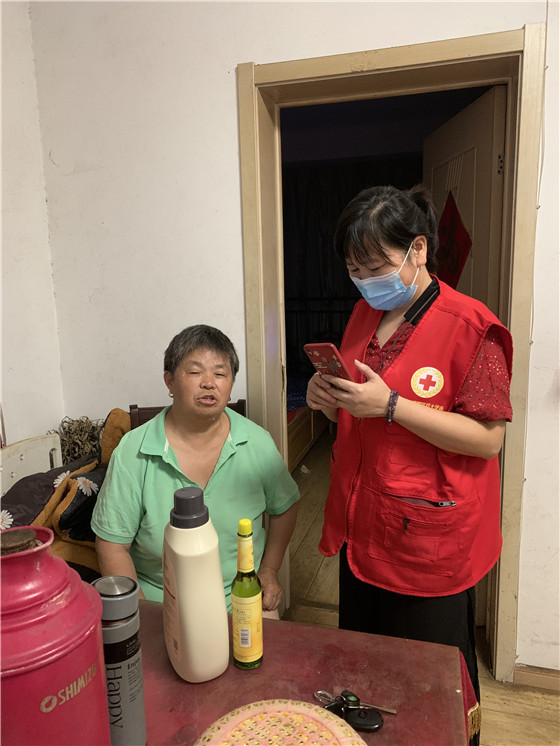 精準(zhǔn)服務(wù)送關(guān)愛 惠民政策進芝嘉