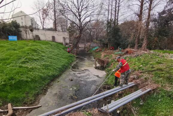 【我為群眾辦實(shí)事】果場社區(qū):開展“清理河道迎春天”志愿行動(dòng)