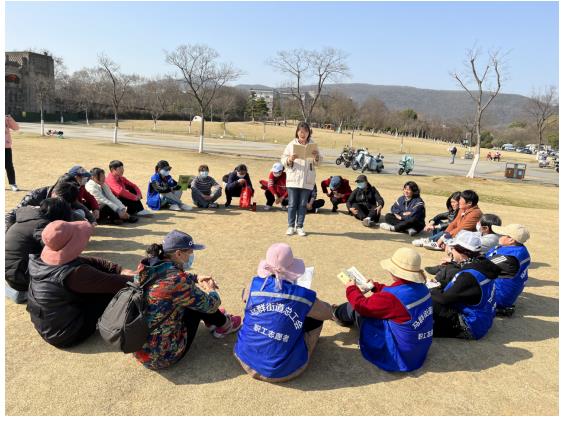 潤康苑社區(qū)聯(lián)合工會開展全民閱讀活動