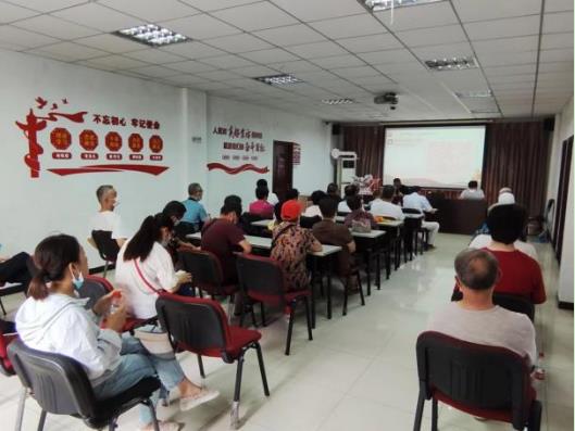 追初心 明使命 果場社區(qū)黨組織開展黨風(fēng)廉政學(xué)習(xí)教育活動