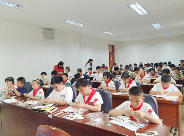 筑夢(mèng)科技 尋夢(mèng)未來 民主村開展科普主題活動(dòng)